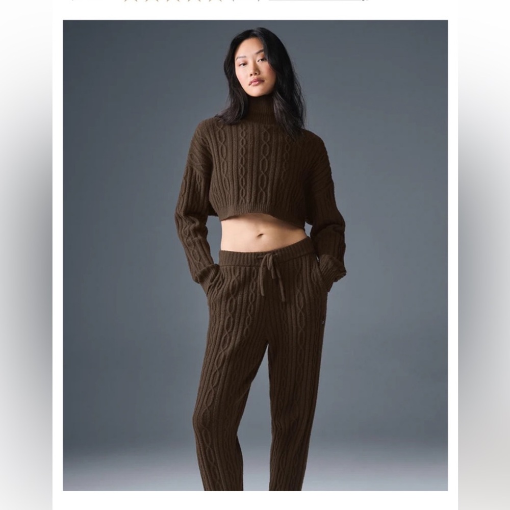 Alo yoga chocolate brown cableknit SET joggers and cropped turtleneck sweater XS